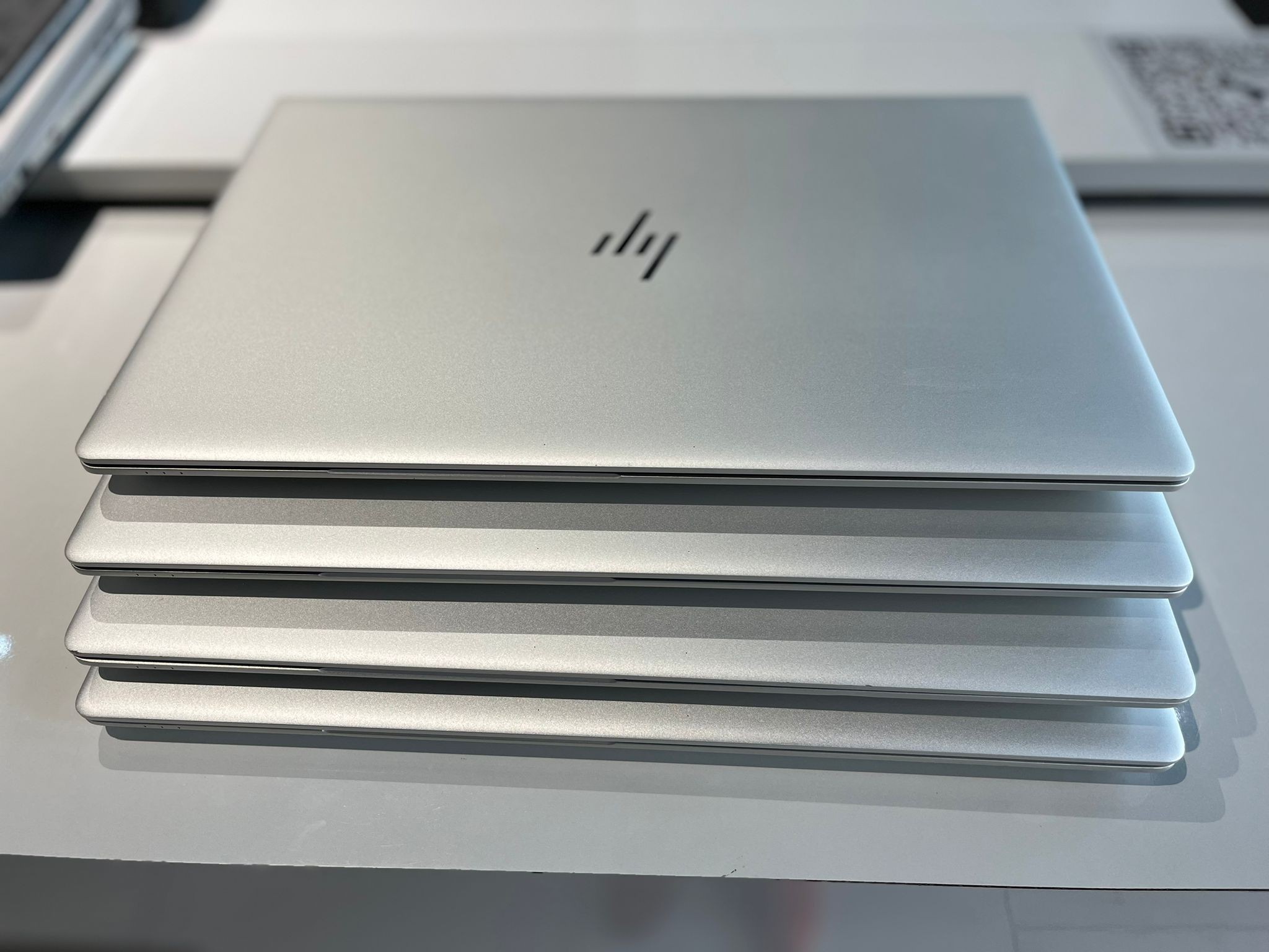 HP 850 G6 EliteBook i7-8665U-16GB RAM-512GB SSD-Radeon RX550X